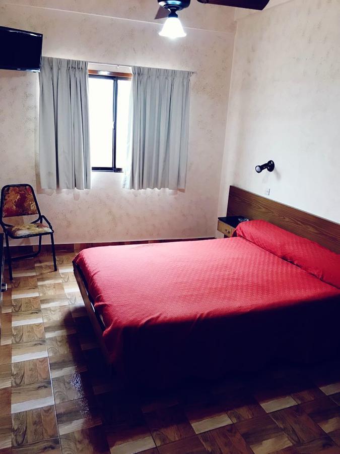 Hotel Condor บัวโนสไอเรส ภายนอก รูปภาพ